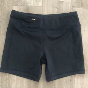 Oiselle shorts